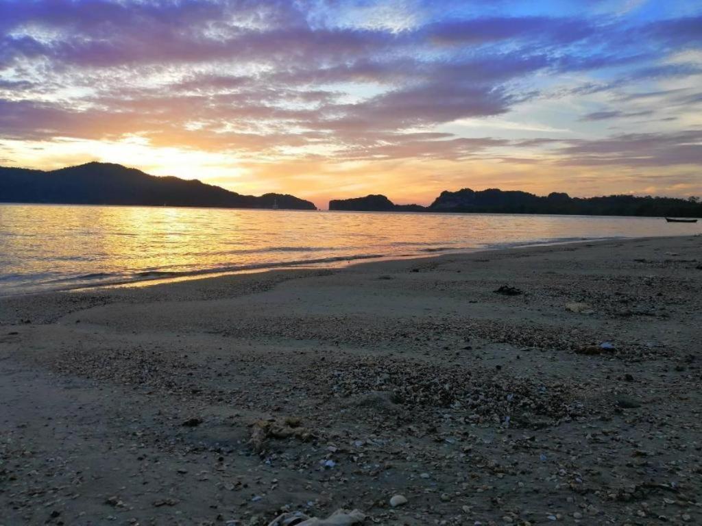 Seesea Resort Satun Exterior foto